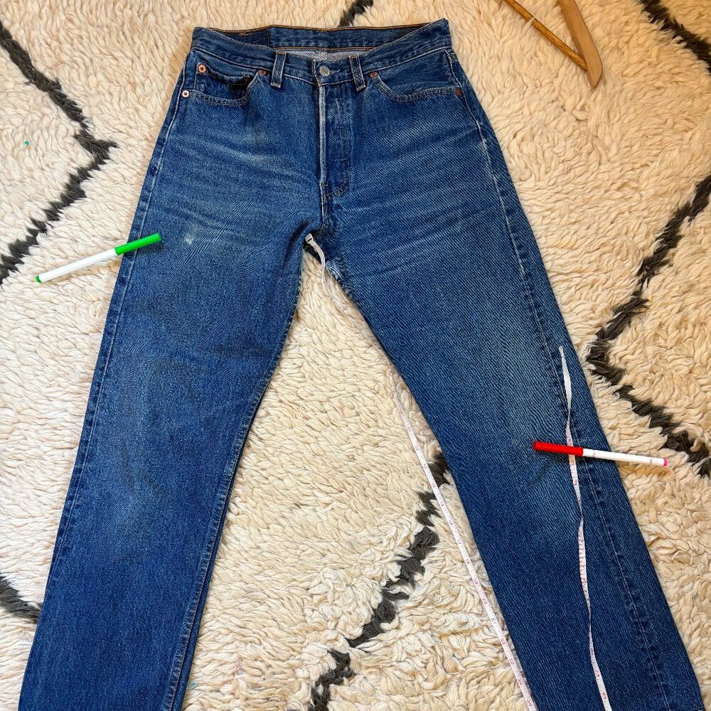 Vintage Levi's 501 - Picture 5 of 16